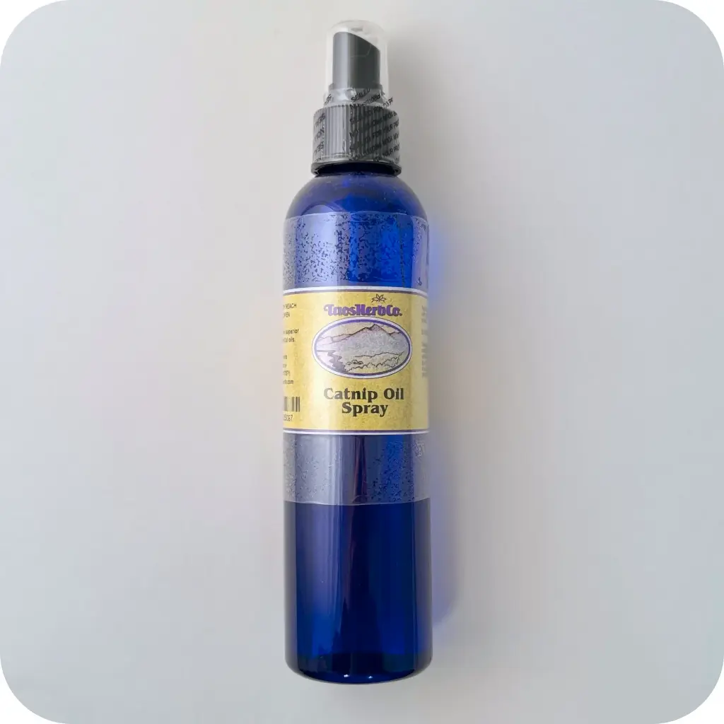 Catnip Oil Spray 8oz